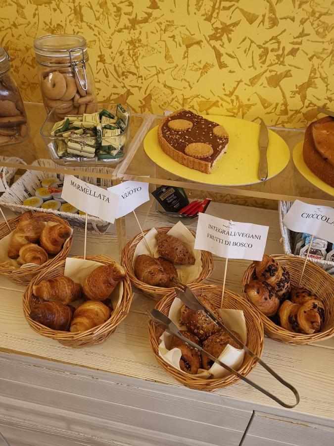 Hotel Dedoni Cagliari Kültér fotó